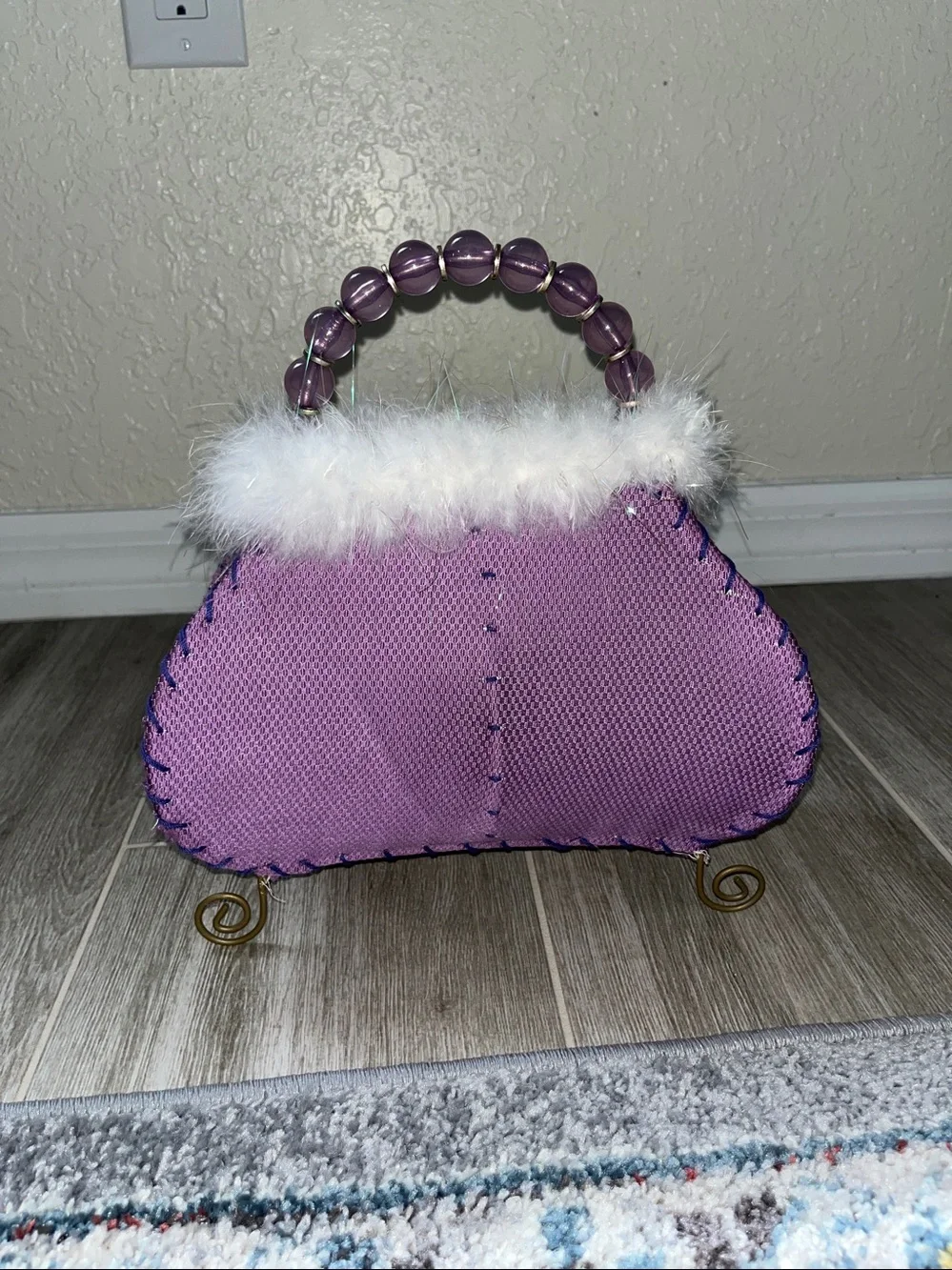 Mauve Faux-Fur Accent Table Lamp